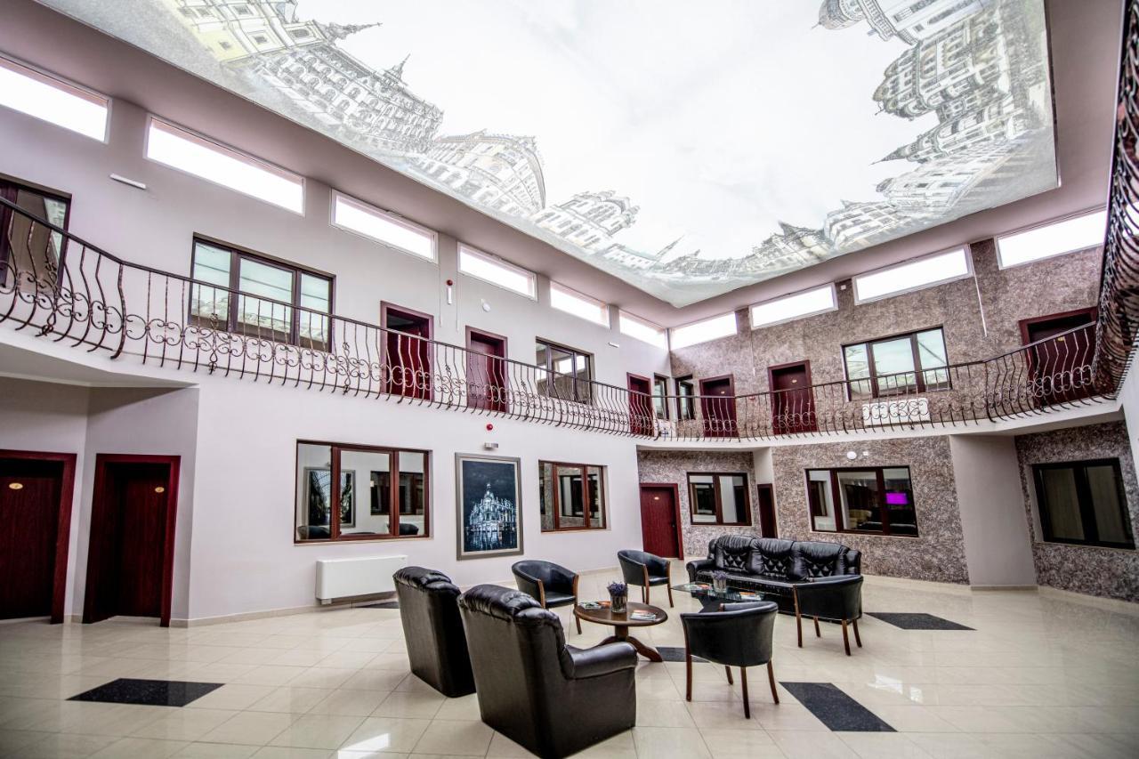 Hotel Novotheos ออราแด ภายนอก รูปภาพ