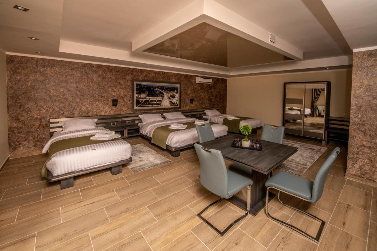 Hotel Novotheos ออราแด ภายนอก รูปภาพ