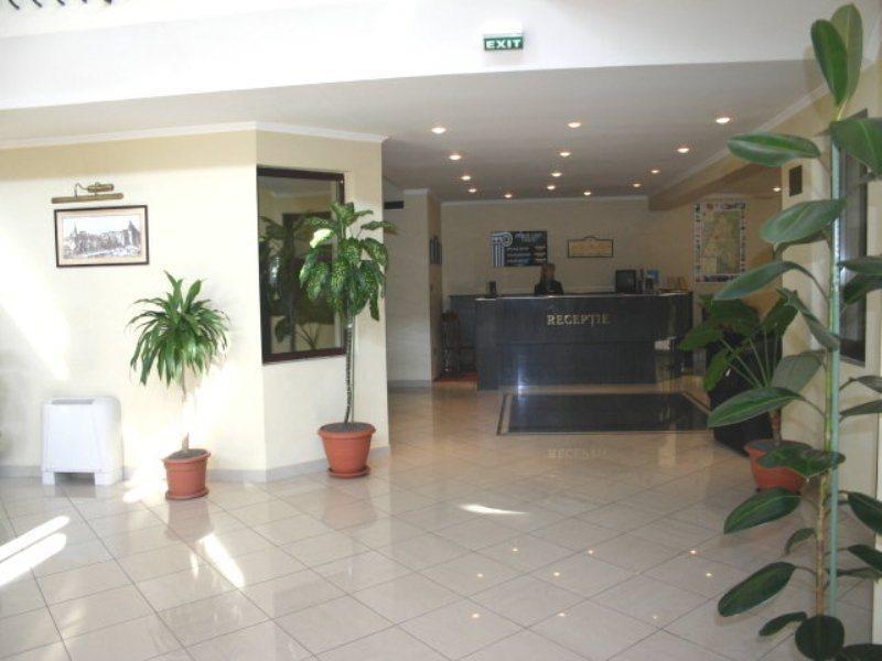 Hotel Novotheos ออราแด ภายนอก รูปภาพ